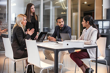 Aligning HR and Business Strategy:&nbsp;The&nbsp;Role of&nbsp;the CHRO